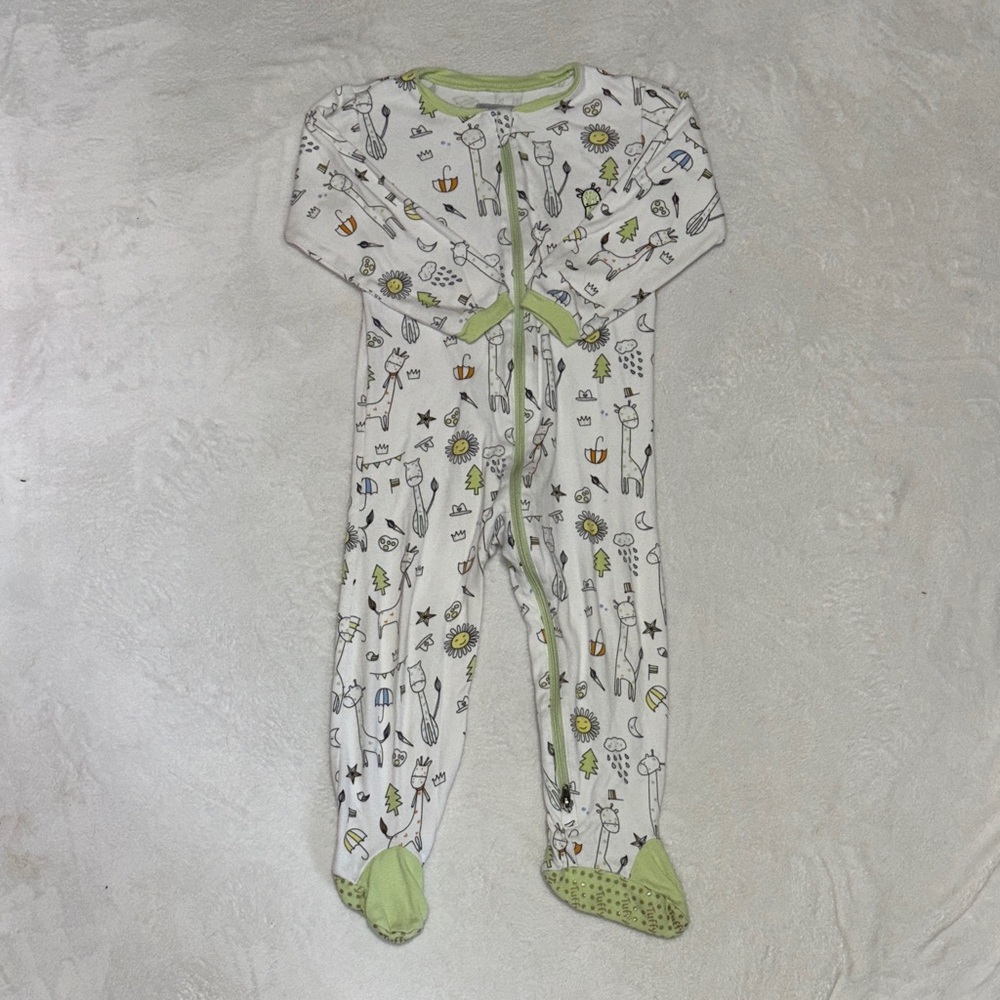 Tuffy Green and White giraffe One Piece footie / sleeper